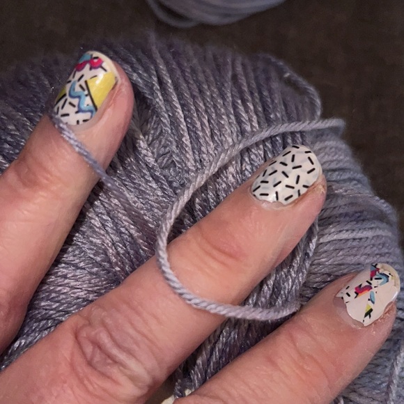 2-Balls Sweet Divinity Lavender Sky Yarn, New - Picture 7 of 7